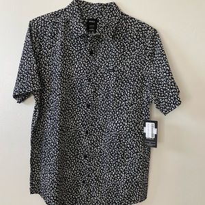 RVCA Men’s Short sleeve Shirt NWT